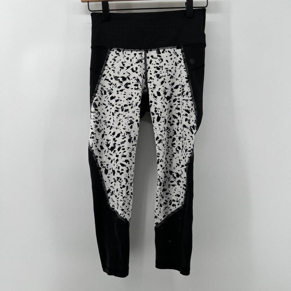 Athleta Women‎ XS Black White Printed Stealth TruCool Capri Leggings Athleisure